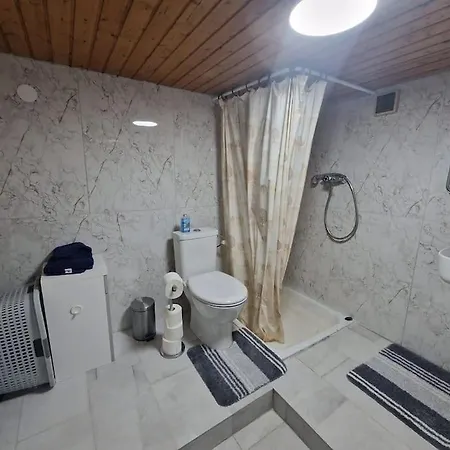 Schoene Mit Garten Nahe Schweizer Grenze Daire Kussaberg